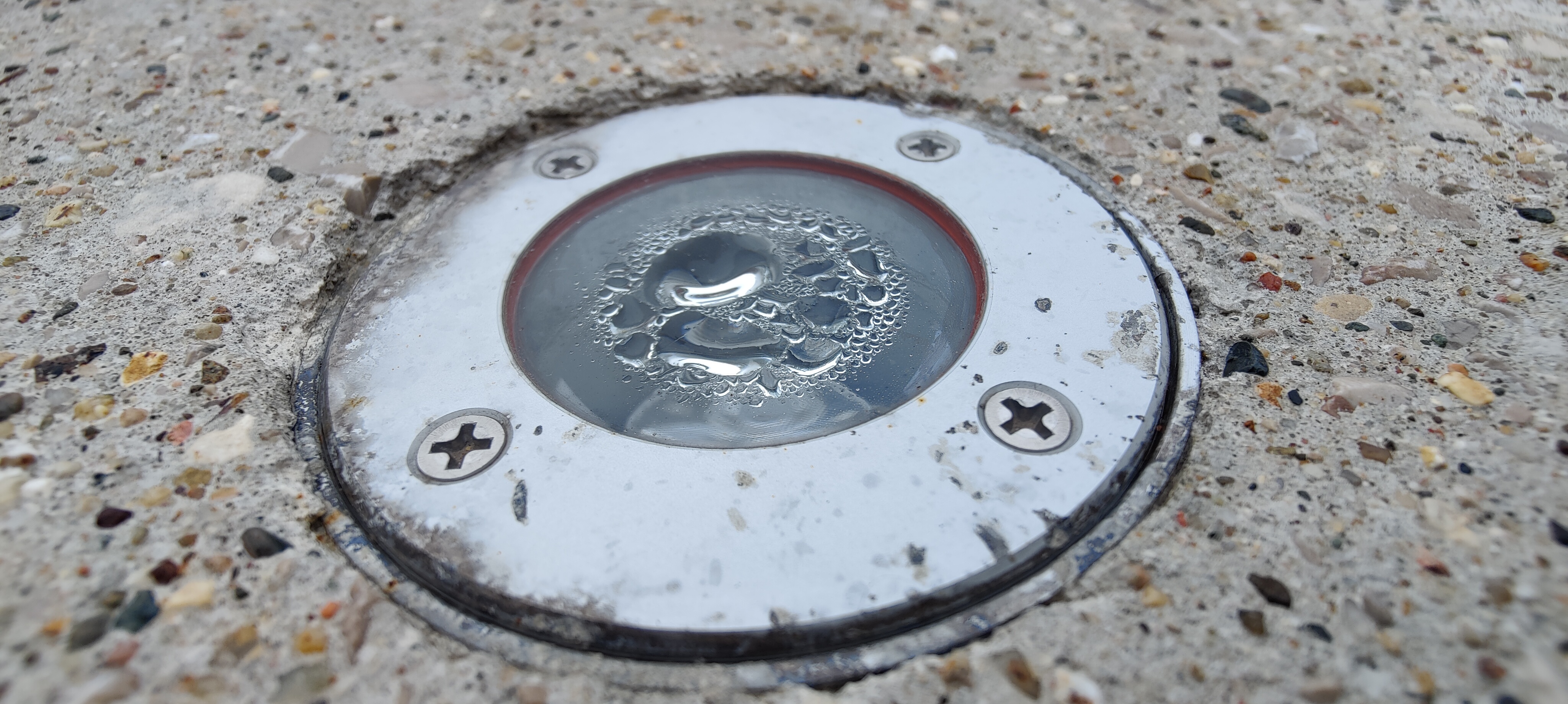 Condensation in a groundlamp.